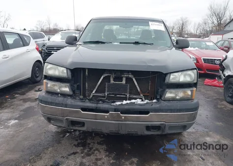 2005 Chevrolet Silverado 1500 Work Truck from USA, damaged, VIN 2GCEC19T851277796
